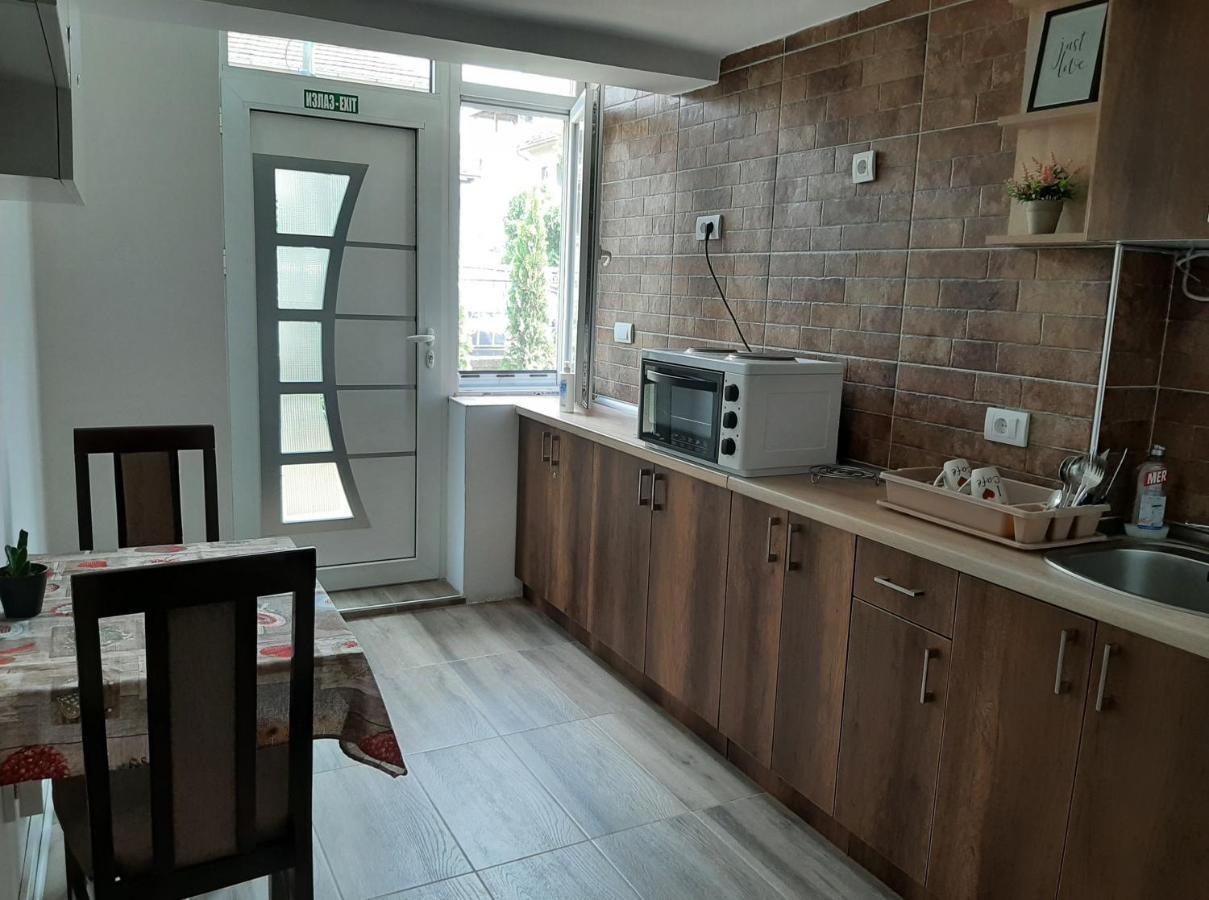 Apartman Zivkovic Leskovac  Eksteriør billede